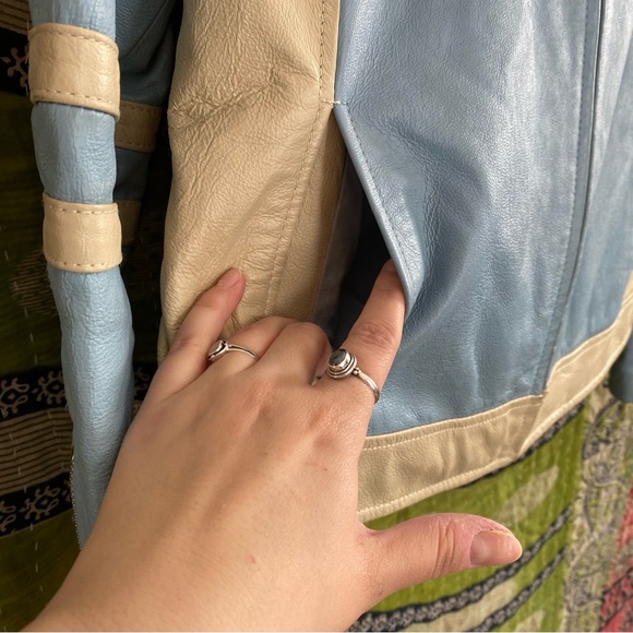 Rare VTG Y2K Wilsons Leather Baby Blue/ Cream Retro Moto Leather Jacket Large - Picture 9 of 15